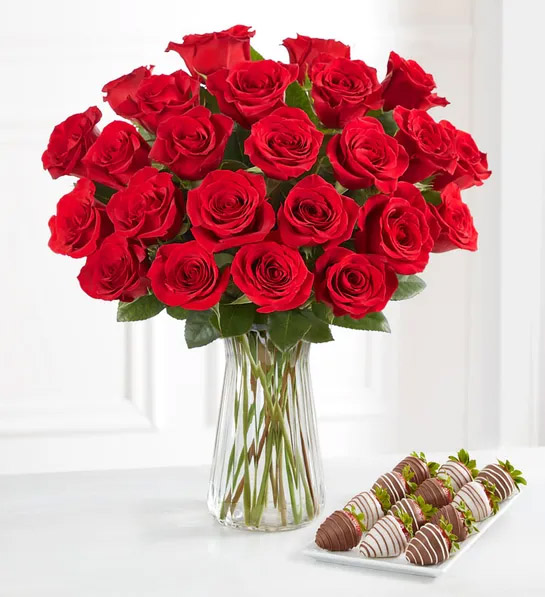 last-minute valentine's day gift ideas Red Roses Drizzled Strawberries