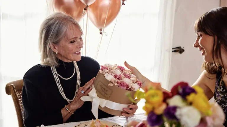 retirement gifts for women hero