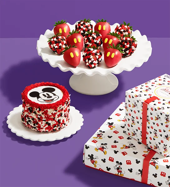 creative mothers day gift ideas Mickey Mouse Cake Berries