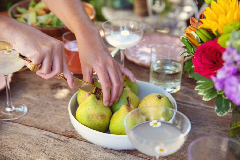 garden party ideas cutting pears
