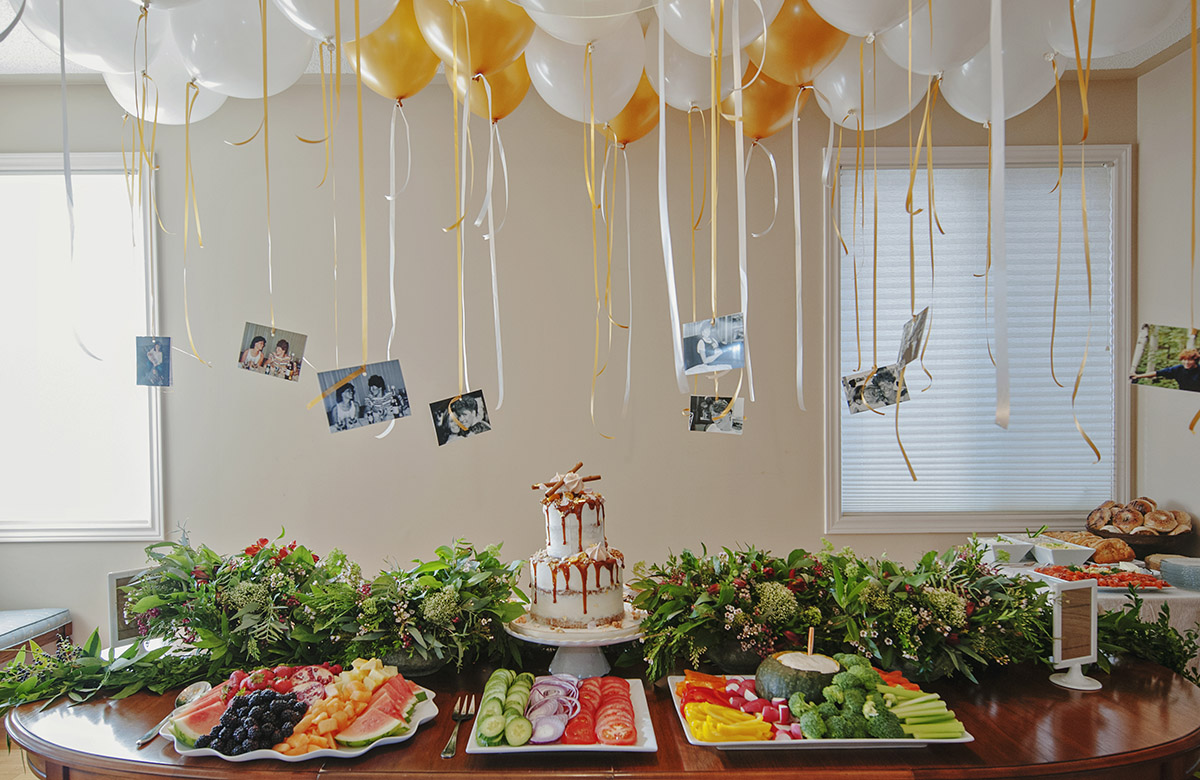 50th birthday ideas balloons table